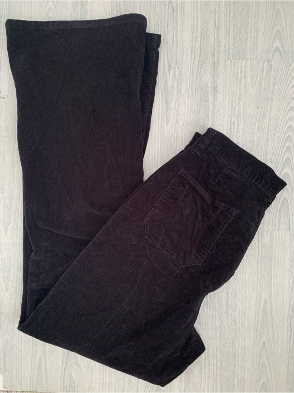 Joe Fresh High Rise Relaxed Flare Corduroy Pants - Picture 5 of 7